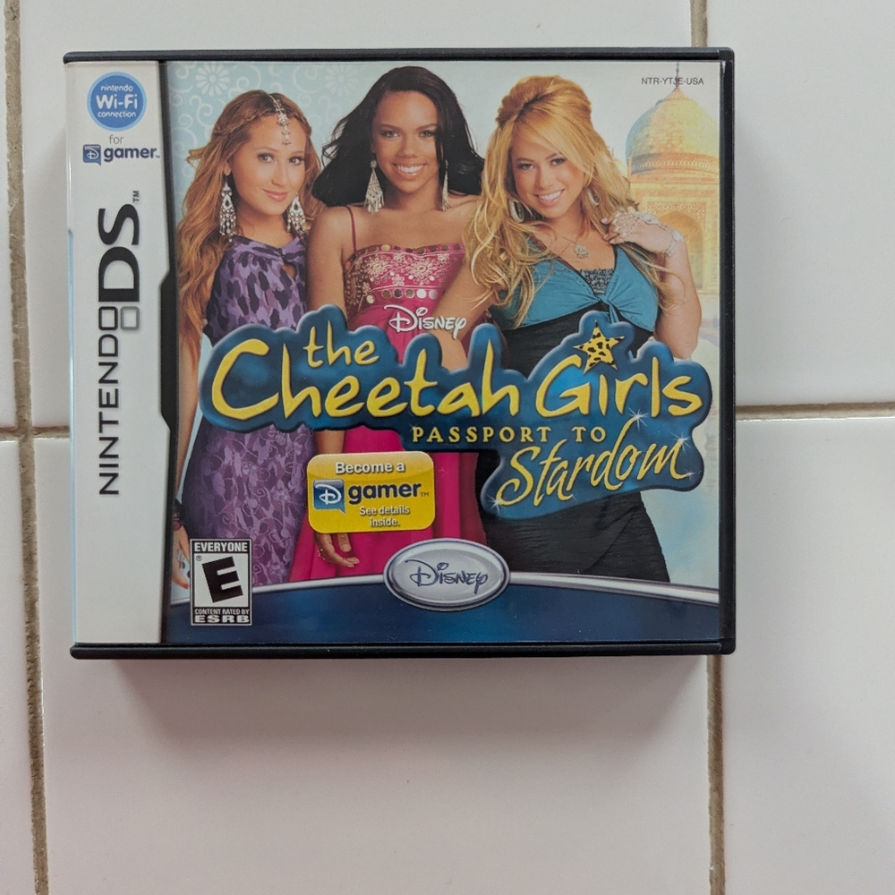 Nintendo DS The Cheetah Girls Passport to Stardom CIB